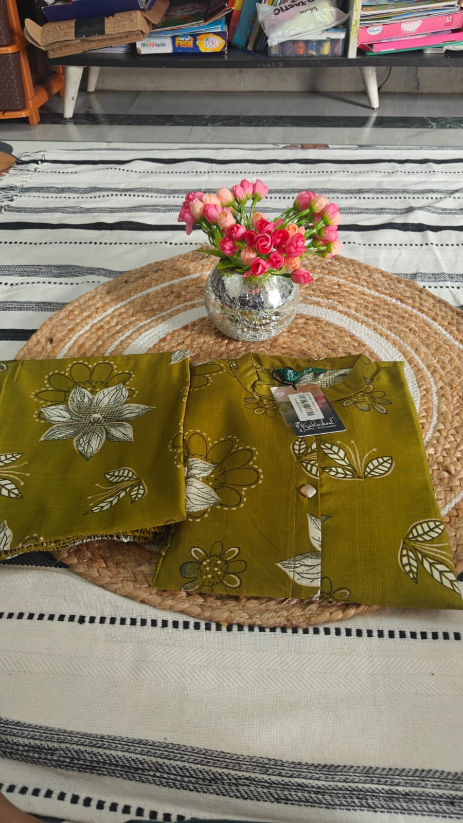 Printed Kurta Co-Ord Set - Image 10