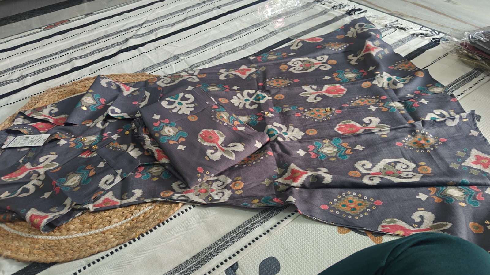 Printed Kurta Co-Ord Set - Image 9