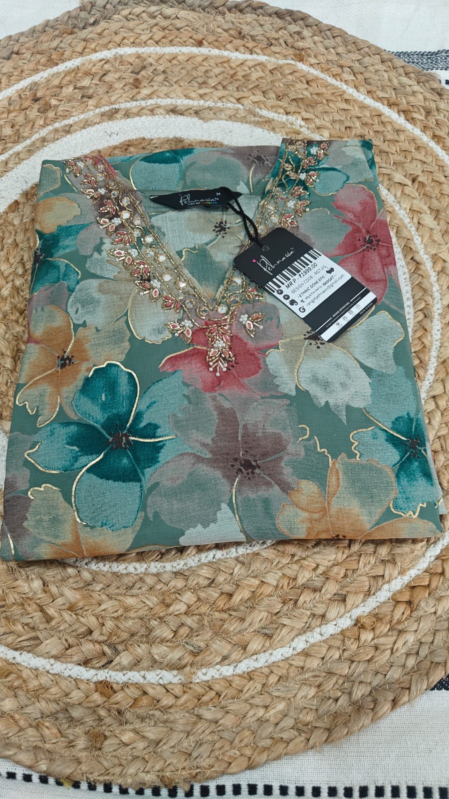 Floral Dola Silk Kurta Set - Image 2