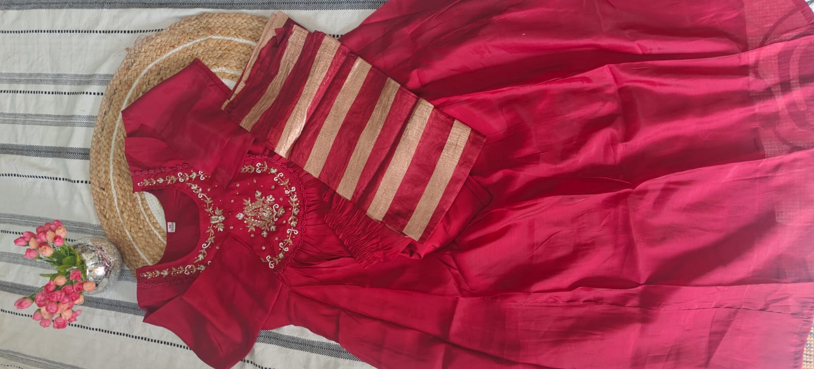 Rani PInk Embroidered Kurta set-Mul chanderi - Image 2