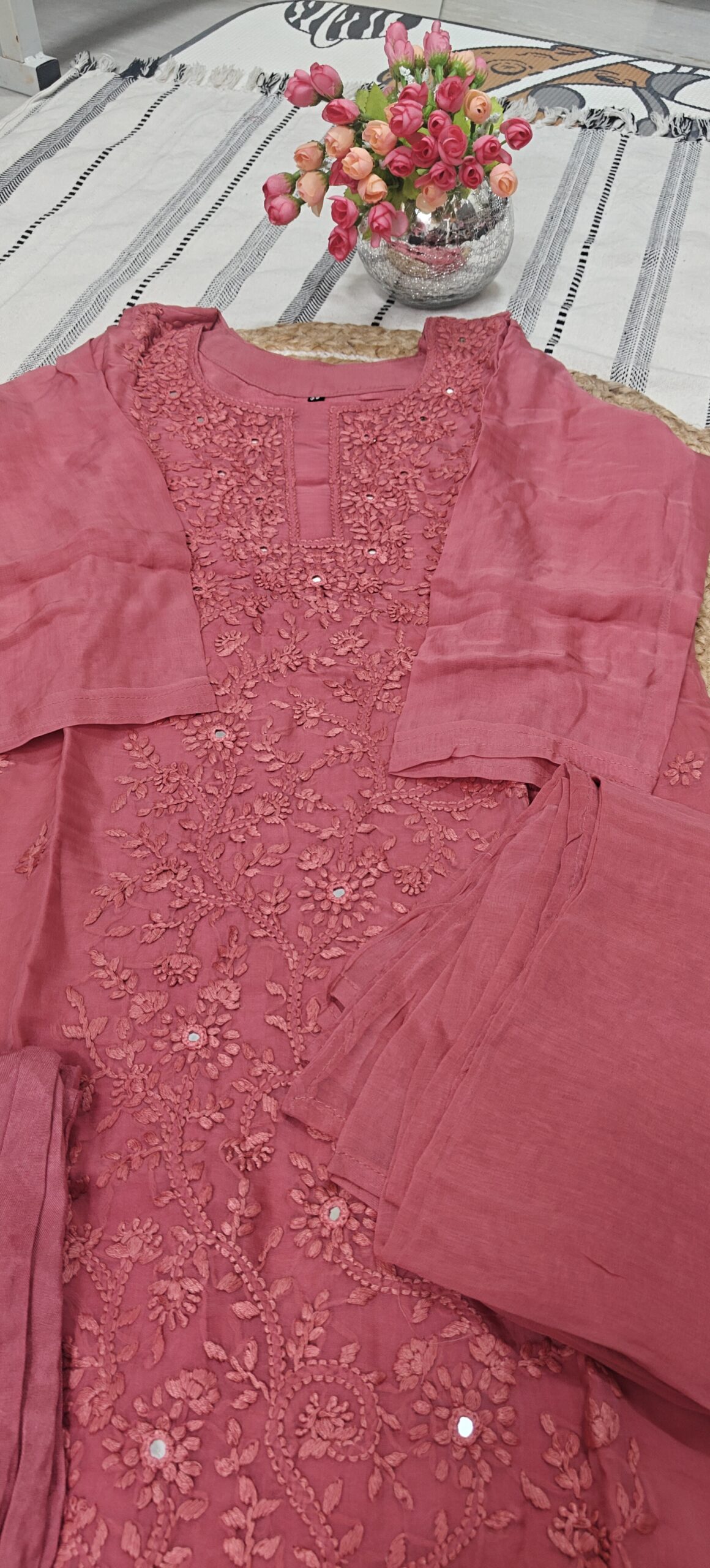✨ Elegant Embroidered coral pink Kurta Set ✨ - Image 3