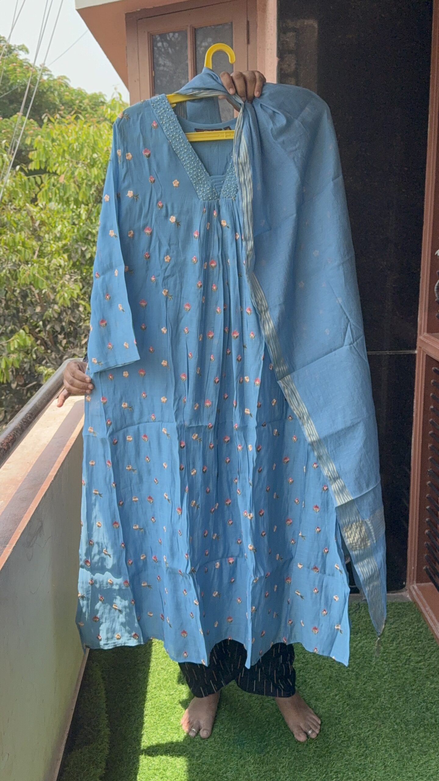 Pure Mul Chanderi Embroidered Kurta Set – Dusty Sky Blue - Image 3