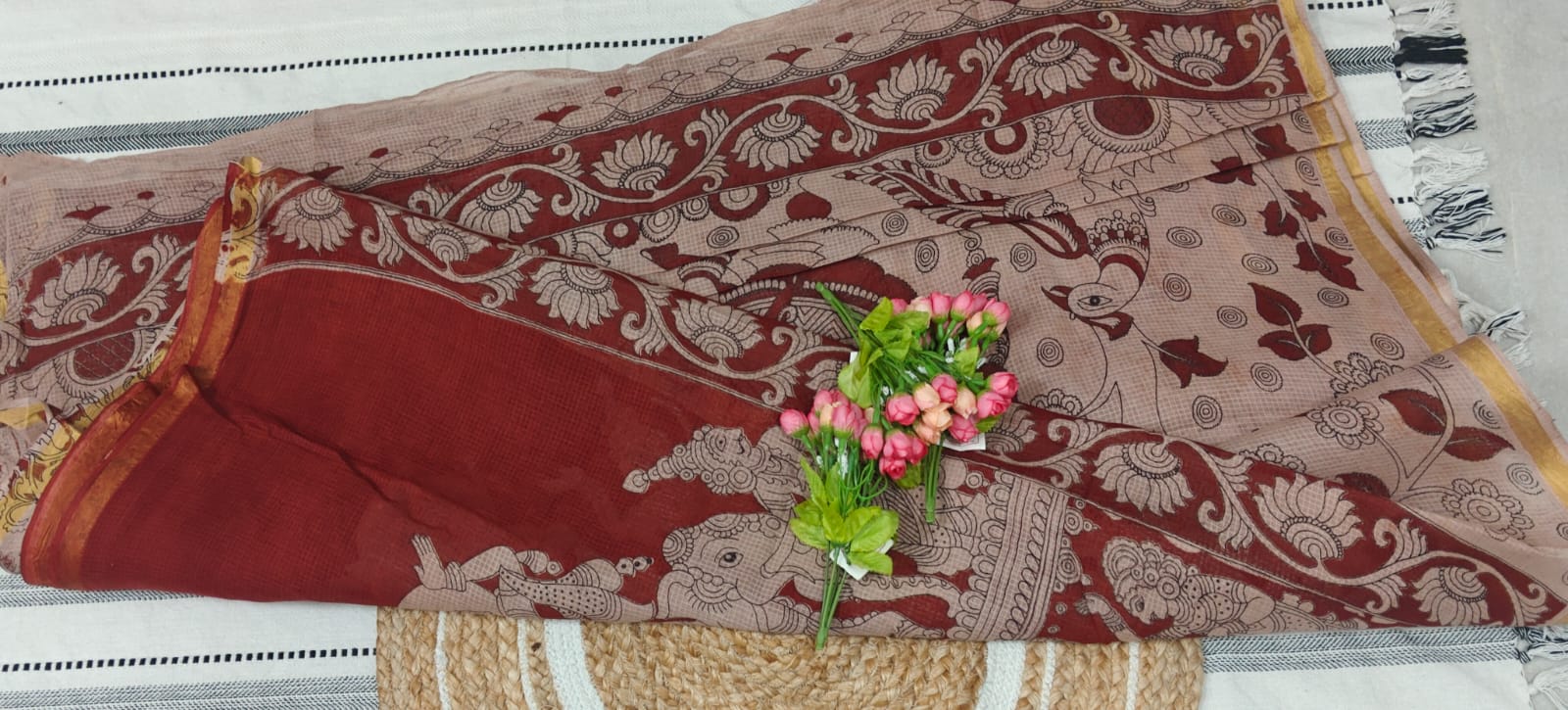 🤎 Maroon Kota Cotton Saree with Traditional Kalamkari Print - Image 3